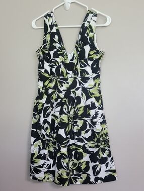 Corey P Black White Green Floral Midi Dress Size 6